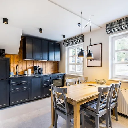 Apartamenty- Tatrzanska 35 Blisko Termy Bukovina Apartment